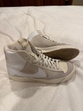 Nike High-Top Sneakers in Cream and White